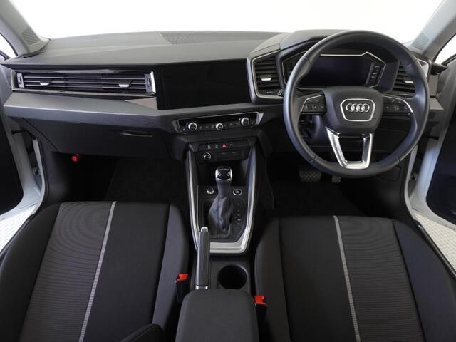 Audi A1 Sportback — фото 6