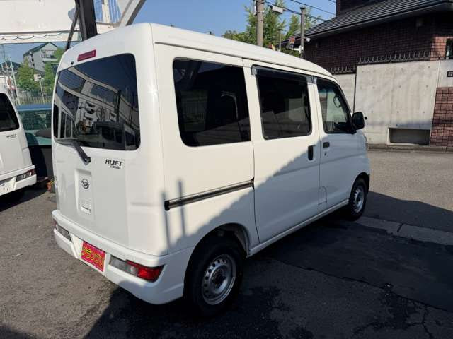 Daihatsu Hijet Cargo — фото 5
