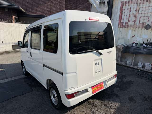 Daihatsu Hijet Cargo — фото 7