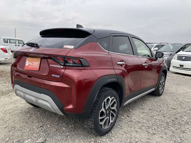 Suzuki Fronx — фото 4