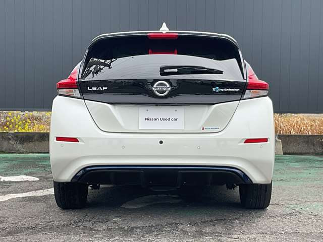 Nissan Leaf — фото 10