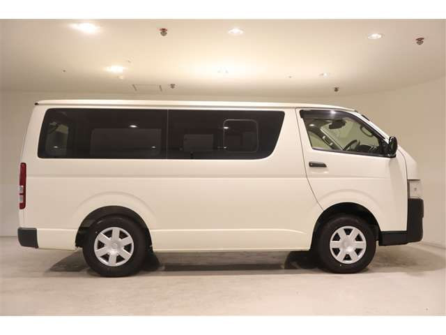 Toyota Regius ACE — фото 6