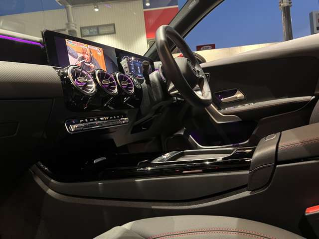Mercedes Benz A Class — фото 10
