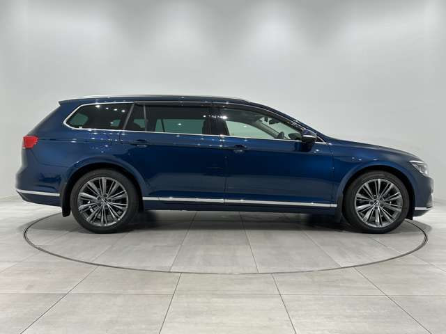 Volkswagen Passat Variant — фото 5