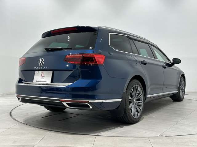 Volkswagen Passat Variant — фото 7