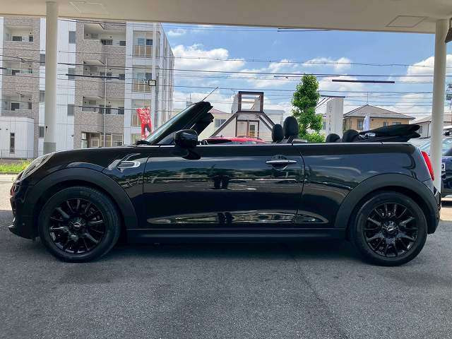 MINI MNI Convertible — фото 10