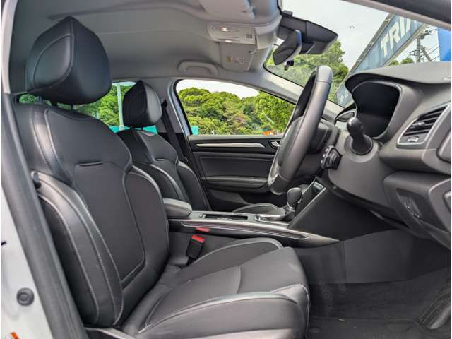 Renault Megane Sport Tourer — фото 5