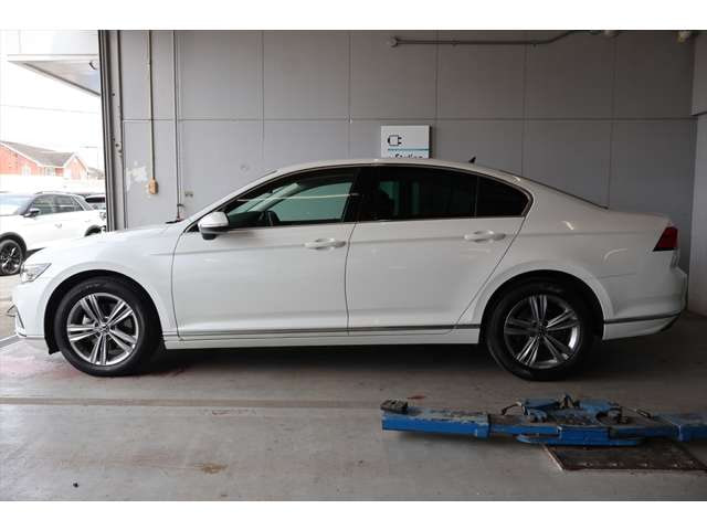 Volkswagen Passat — фото 5