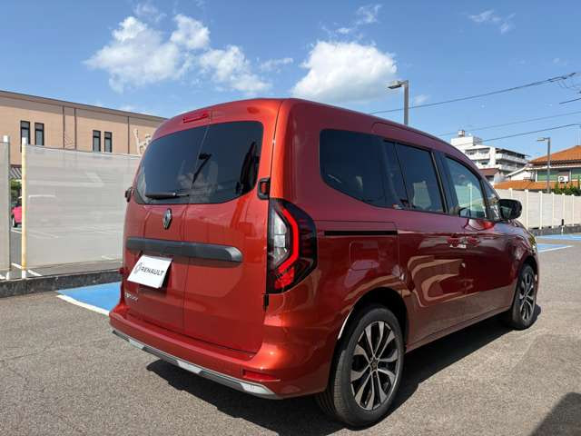 Renault Kangoo — фото 6