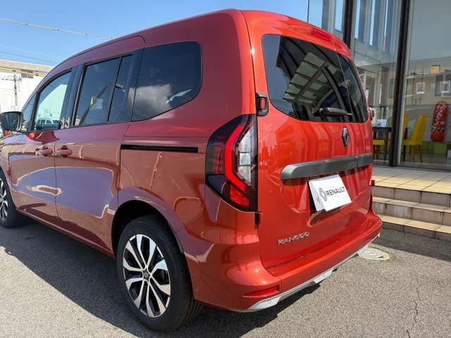 Renault Kangoo — фото 7