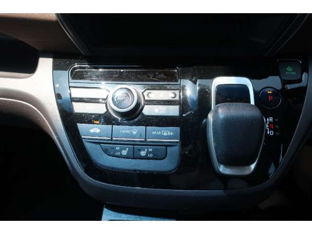 Honda Freed Plus — фото 7