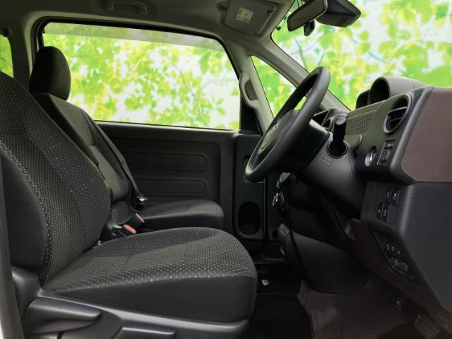 Toyota Porte — фото 4