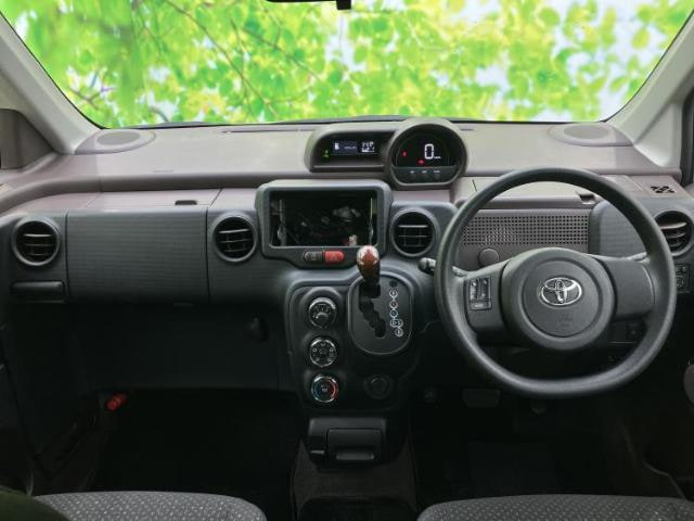 Toyota Porte — фото 6