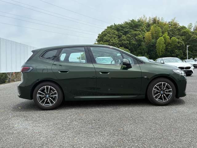 BMW 2 Series Active Tourer — фото 7