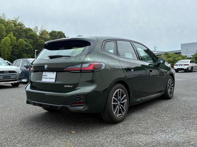 BMW 2 Series Active Tourer — фото 11