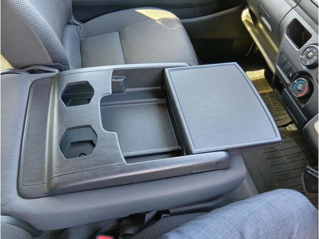 Mazda Bongo Brawny VAN — фото 10
