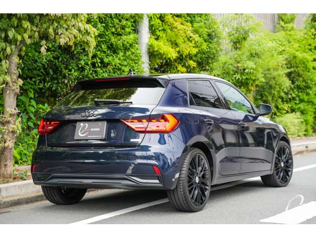 Audi A1 Sportback — фото 10