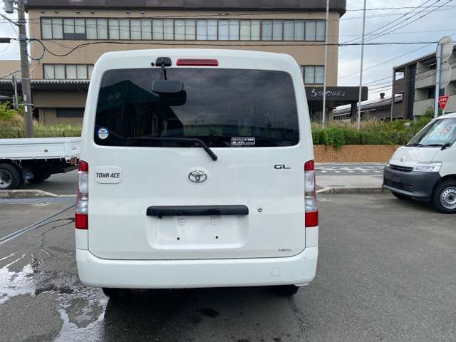 Toyota Townace VAN — фото 7
