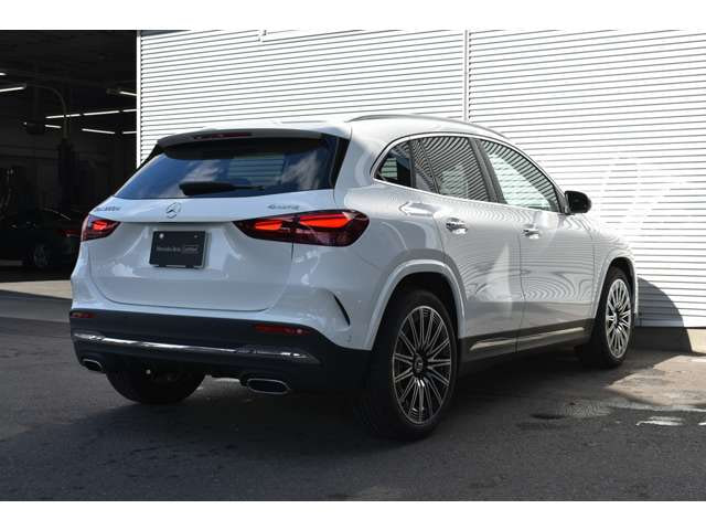 Mercedes Benz GLA Class — фото 7