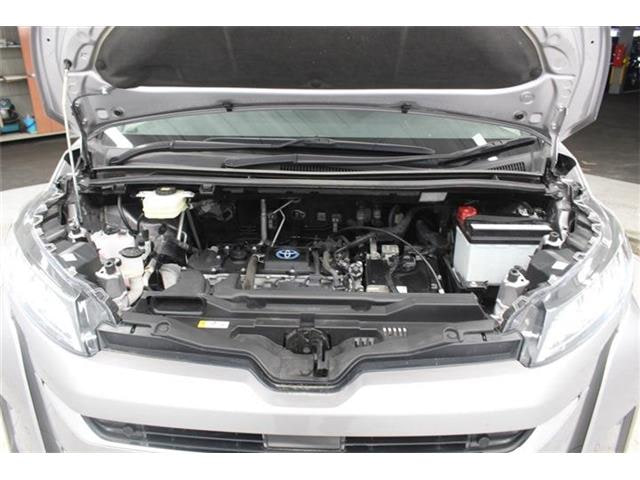 Toyota Noah — фото 8