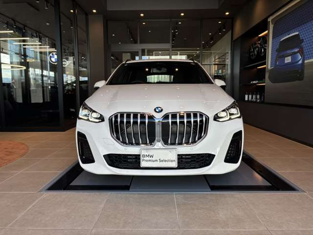 BMW 2 Series Active Tourer — фото 2