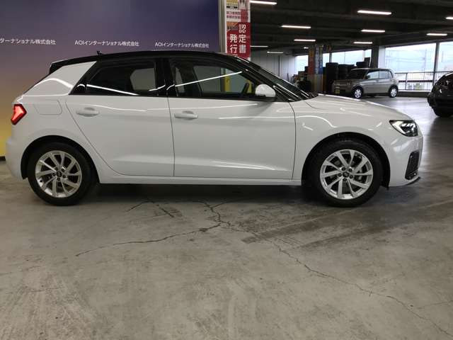 Audi A1 Sportback — фото 14