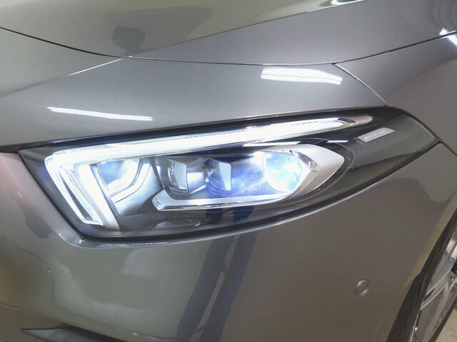Mercedes Benz A Class Sedan — фото 2