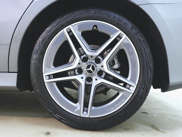 Mercedes Benz A Class Sedan — фото 8