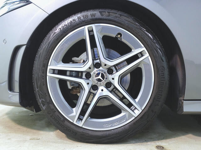Mercedes Benz A Class Sedan — фото 9