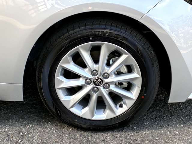 Toyota Corolla — фото 10