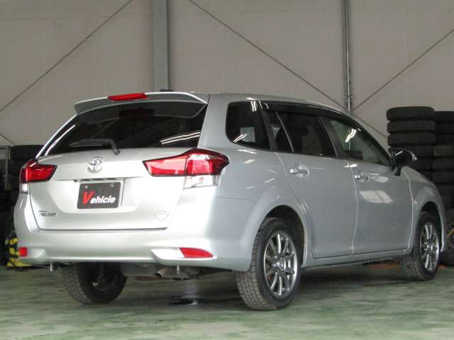 Toyota Corolla Sielder — фото 9