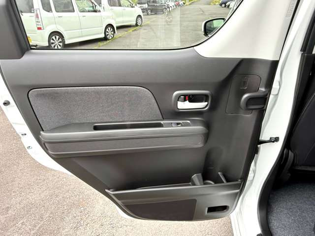 Suzuki Wagon R — фото 10