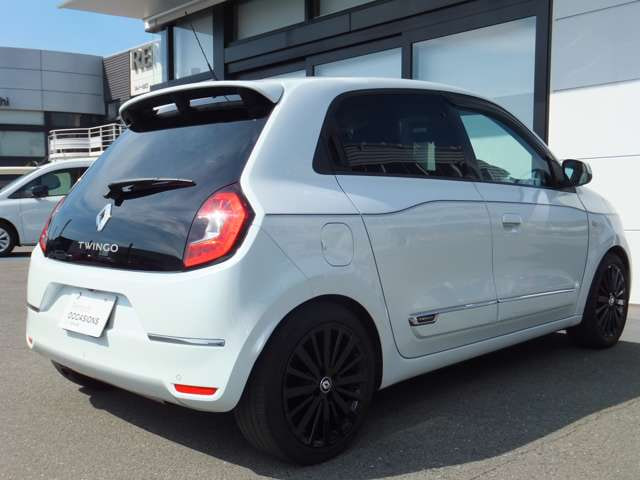 Renault Twingo — фото 8