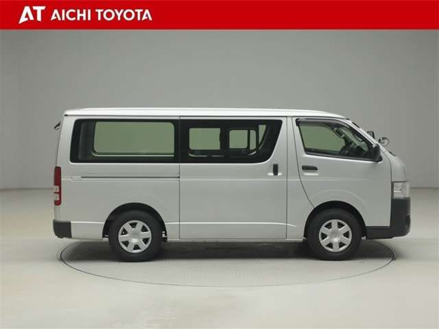 Toyota Regius ACE — фото 7