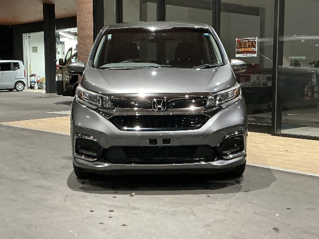 Honda Freed Plus — фото 3