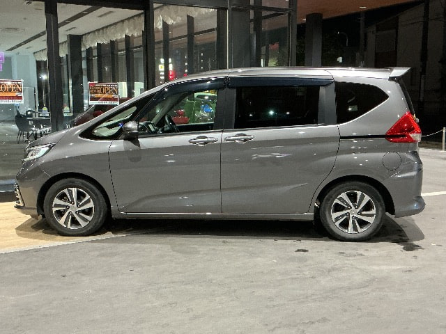 Honda Freed Plus — фото 8