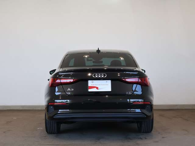 Audi A3 Sedan — фото 4