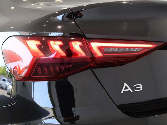 Audi A3 Sedan — фото 7