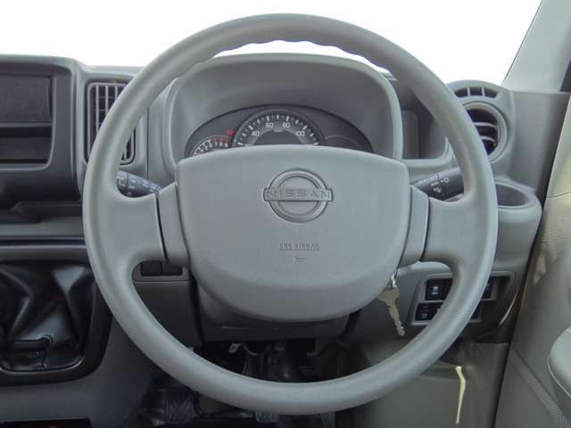 Nissan Clipper — фото 5