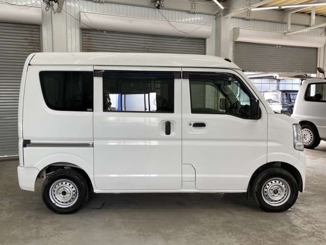 Nissan NV100 Clipper — фото 6