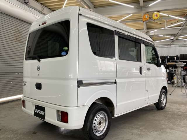 Nissan NV100 Clipper — фото 7