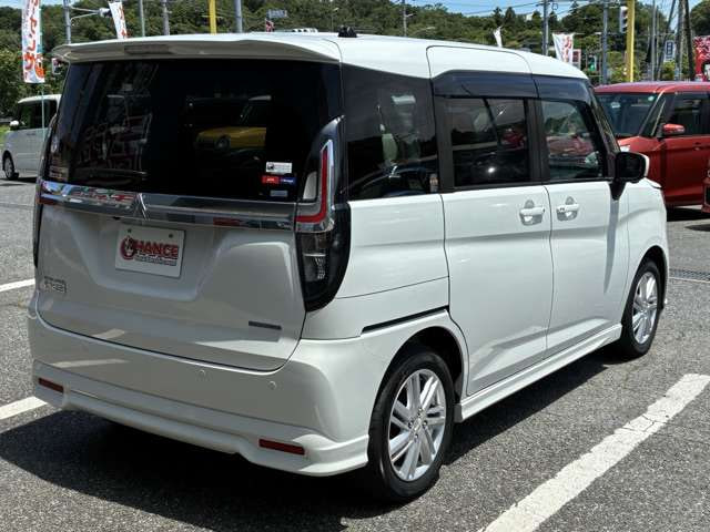 Mitsubishi Delica D 2 — фото 8