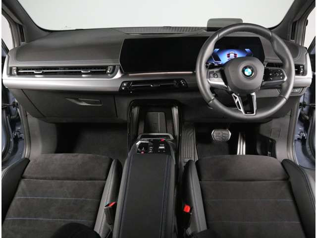 BMW 2 Series Active Tourer — фото 7