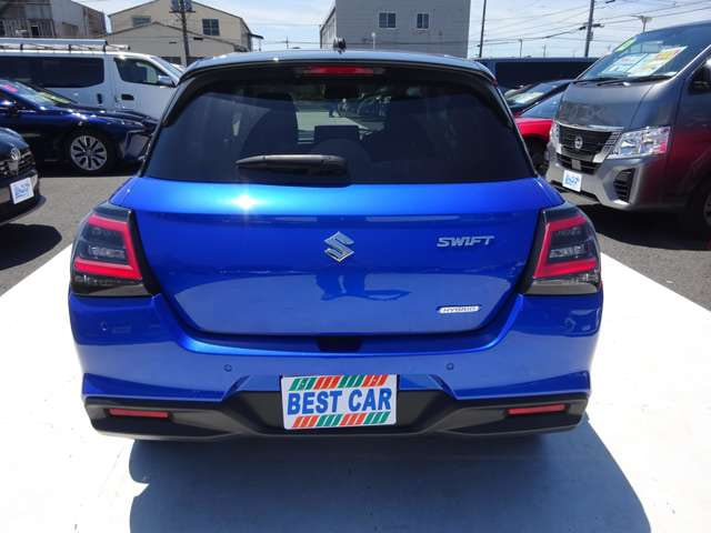 Suzuki Swift — фото 5