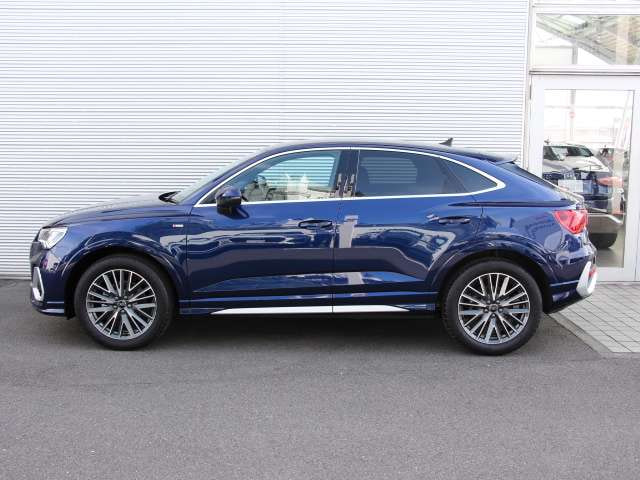 Audi Q3 Sportback — фото 5