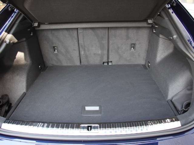 Audi Q3 Sportback — фото 10