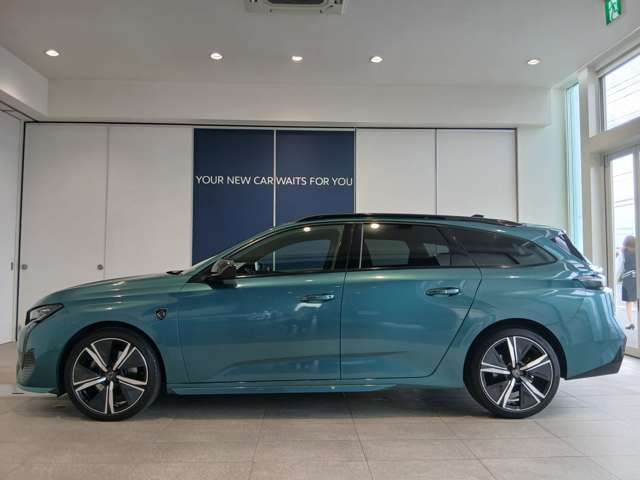 Peugeot 308 SW — фото 8