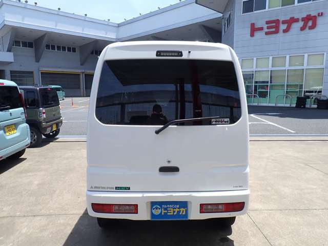 Mitsubishi Minicab Miev — фото 8