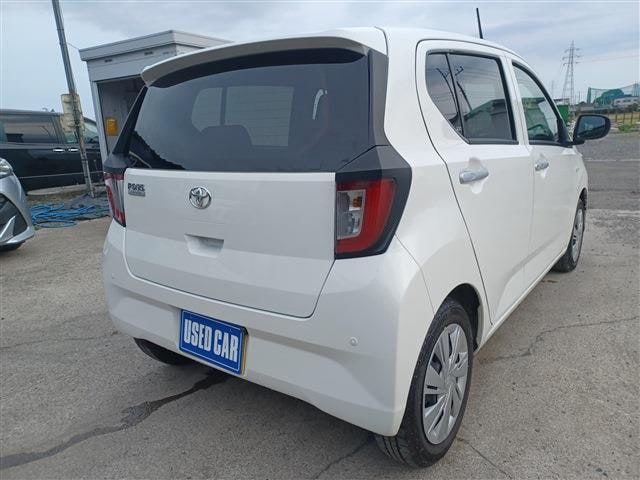 Toyota Pixis Epoch — фото 3