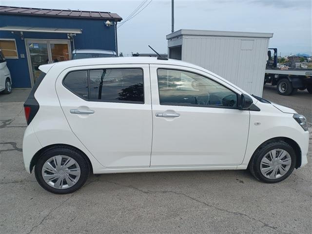 Toyota Pixis Epoch — фото 4